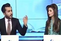  بالفيديو  مذيع أخبار يتشاجر مع زميلته