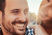 للوقوع في الحب.. هذا ما عليكِ فعله 