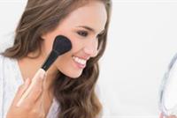 4 عادات خاطئة تؤثر سلباً على مكياجك! 