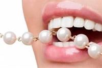 هذه العادات اليومية تسبب تآكل مينا الأسنان