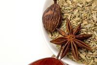 اليانسون لتحسين وظائف الجهاز الهضمي