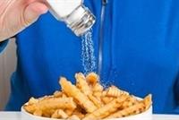 انتبهوا... هذا ما يفعله الملح الزائد بالأمعاء!