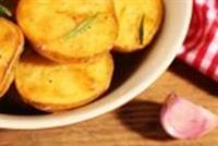 البطاطا المشوية... طبق أكثر من مثالي لحميتكِ الغذائية!