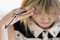 ما سبب الصداع قبل حدوث عاصفة رعدية أو عندما تمطر؟