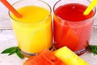 5 أضرار صحية لشرب العصير بـ”المصاصة البلاستيكية”