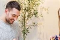 في أي وقت تتناولين العشاء اليوم؟ 