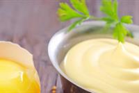 احذروا تناول المايونيز بكثرة