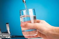 اليكم فوائد ماء الصنوبر! 