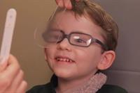 لماذا يتوجب فحص عيون الأطفال عند بلوغهم 4 سنوات؟