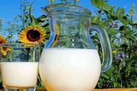 فوائد خارقة لتناول الحليب في وجبة الفطور!