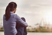 العزوبية تؤرق النساء… و”متاجر حب” بأسعار خيالية