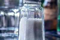  الملح في الطعام.. العلم يكشف 