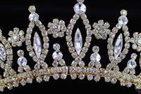  ملكة جمال أُغمي عليها قبل تتويجها (فيديو)