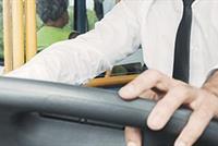 سائق حافلة طرد جميع الركاب لسبب مذهل