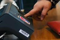 ابتكار طريقة لخداع جهاز البصمة الذكية