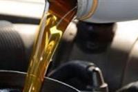 زيوت سيارات وسجائر مُهربة