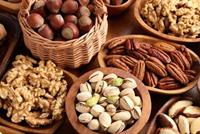 المكسرات.. هذا ما تفعله بجسمك!