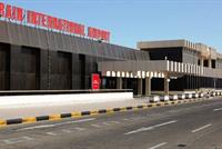 خدّر المسافرين في مطار البحرين لسرقة أموالهم