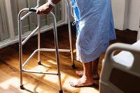 اعتداء وحشي يقتل مريضة عجوز بمستشفى.. والسبب 