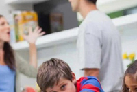 كيف يؤثر طلاق الوالدين على صحة الأطفال؟