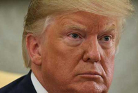 ترامب يطرد مساعده.... لسبب مذهل