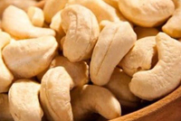 هل يُساعد تناول الكاجو النيء على خسارة الوزن؟