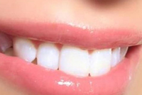 لتبييض أسنانكم.. إليكم هذه الطرق الطبيعية!