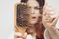 5 أنواع فاكهة تمنع تساقط الشعر