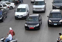 حيلة ذكيّة لتقشير الثوم... ستُفيدك حتماً