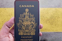 قريباً في كندا.. جواز السفر على هاتفك الخاص!