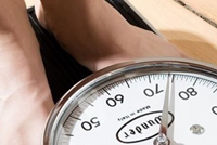 ما أسباب زيادة الوزن غير المبررة؟