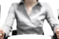 هذه بعض الحيل التي تساعد على تقليل كميات الطعام ليلا