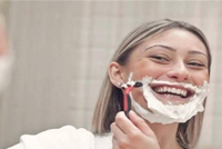 للنساء.. احذرن من نمو شعر الذقن!