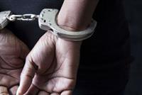  اصدار مذكرة توقيف بحق مطرب لبناني