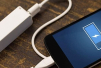 لا تستخدموا شاحن هاتف شخص لا تعرفونه.. التفاصيل مفاجئة