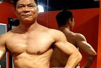 رغم إصابته بالجلطة الدماغية.. أصبح بطلا في كمال الأجسام