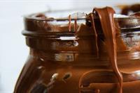  أزمة الدولار تضرب الشوكولا... والـ