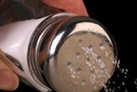 قصة تسلل كورونا إلى أوروبا.. والحلقة المفقودة في تمريرة ملح!