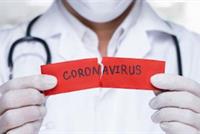 عدم ظهور أعراض 